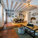 Mellow Keyweek Town House 度假居