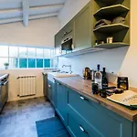 Mellow Keyweek Town House *
