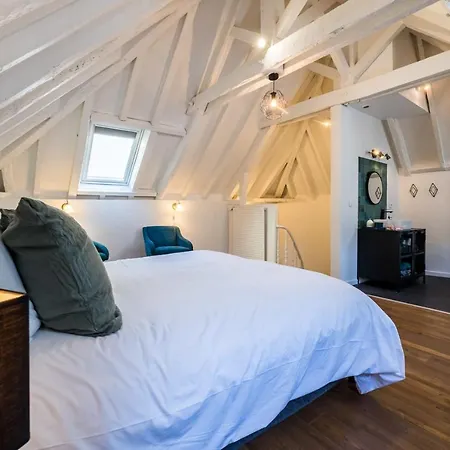 Mellow Keyweek Town House * Μπιαρίτζ