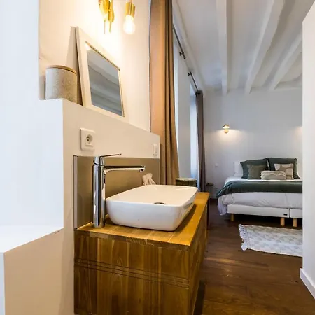 Mellow Keyweek Town House 度假居 *