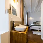 Mellow Keyweek Town House Ferienhaus *