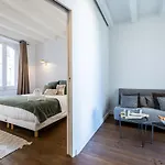 Mellow Keyweek Town House * ביאריץ